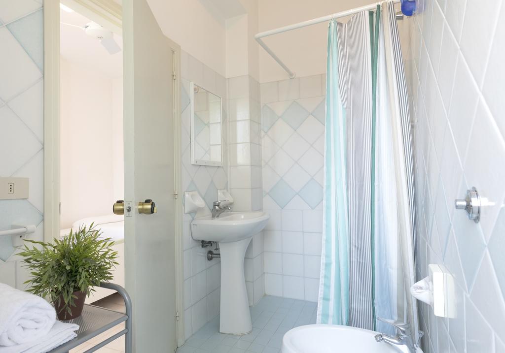 Hotel Dinarica Marotta Zewnętrze zdjęcie